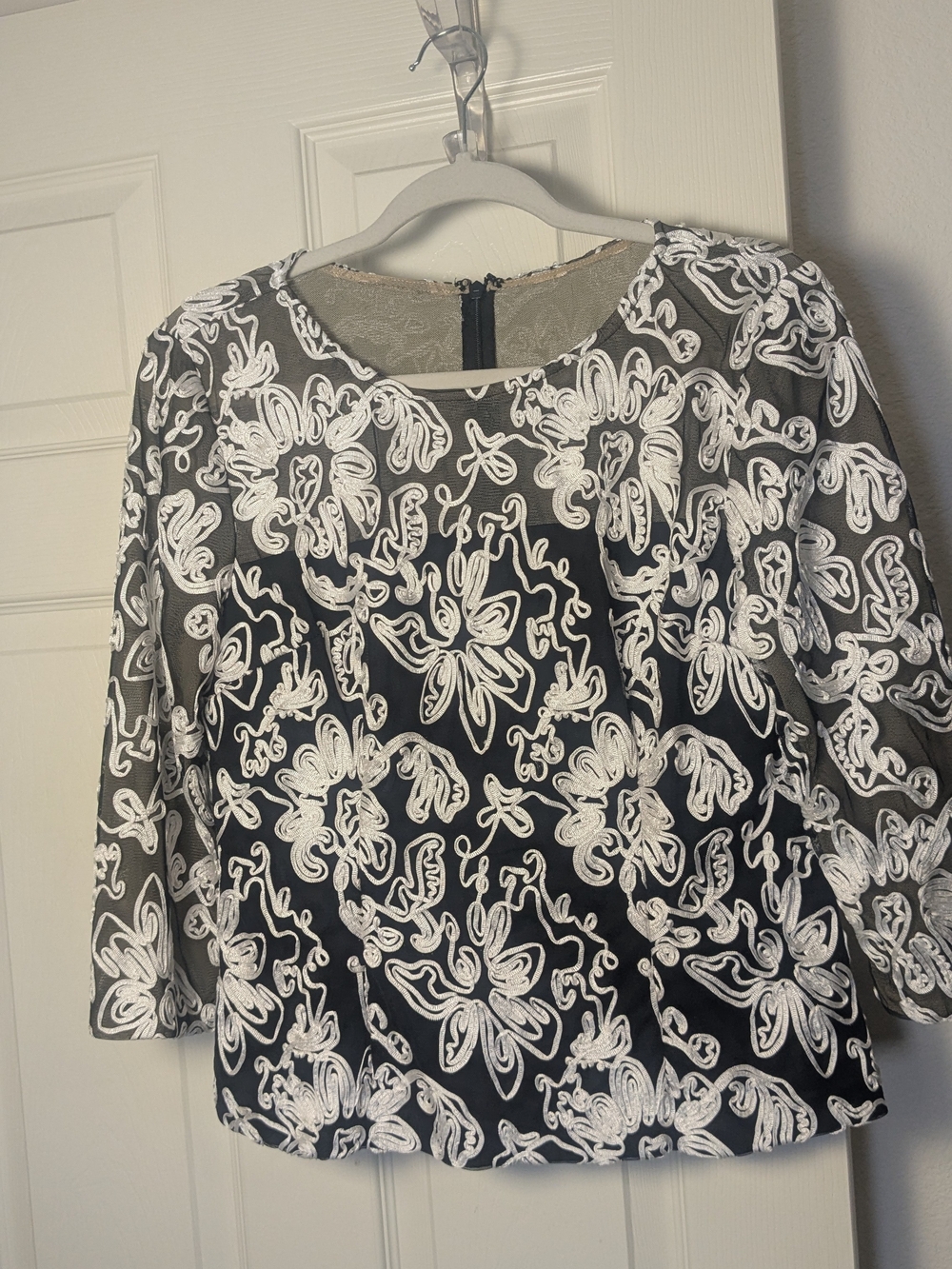 Alex Evenings Black White Soutache  Tulle Embroidered Top 3/4 Sleeve Size M